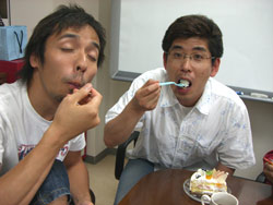 おQちゃん笑ってってば〜